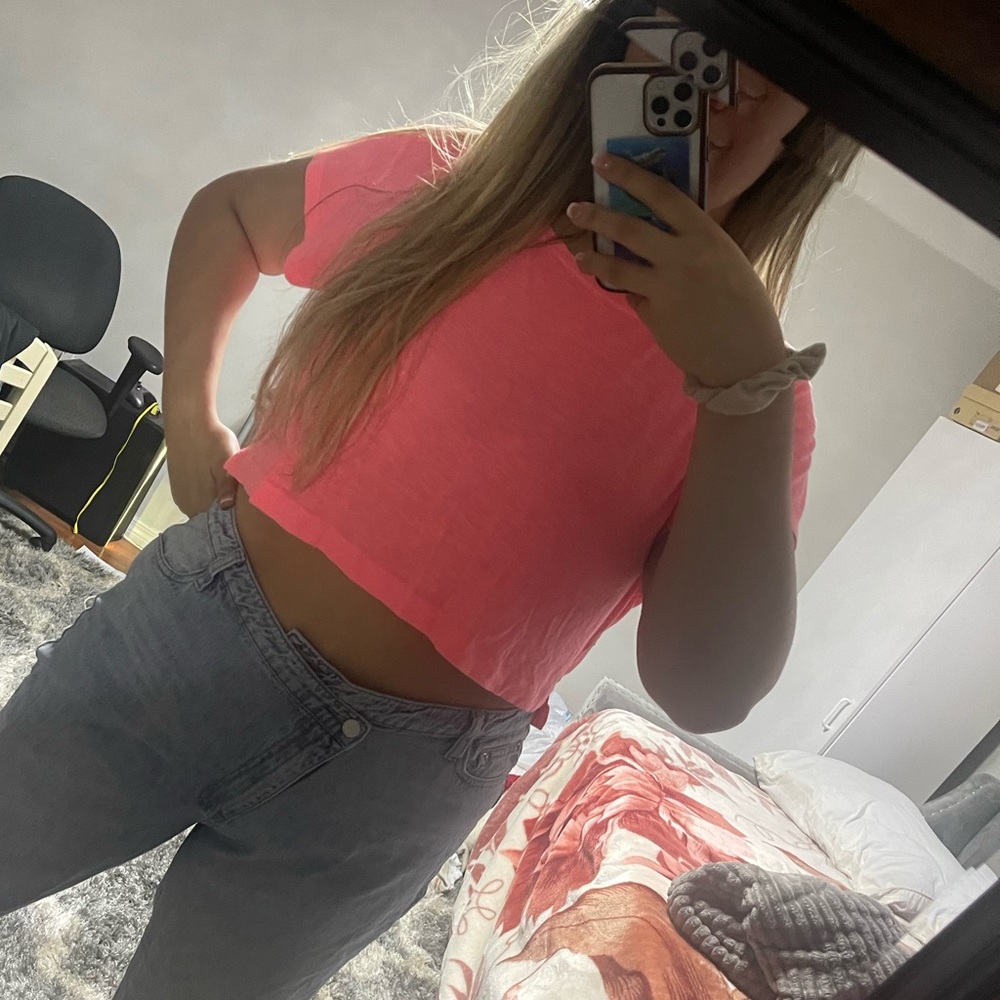 PINK Crop Top